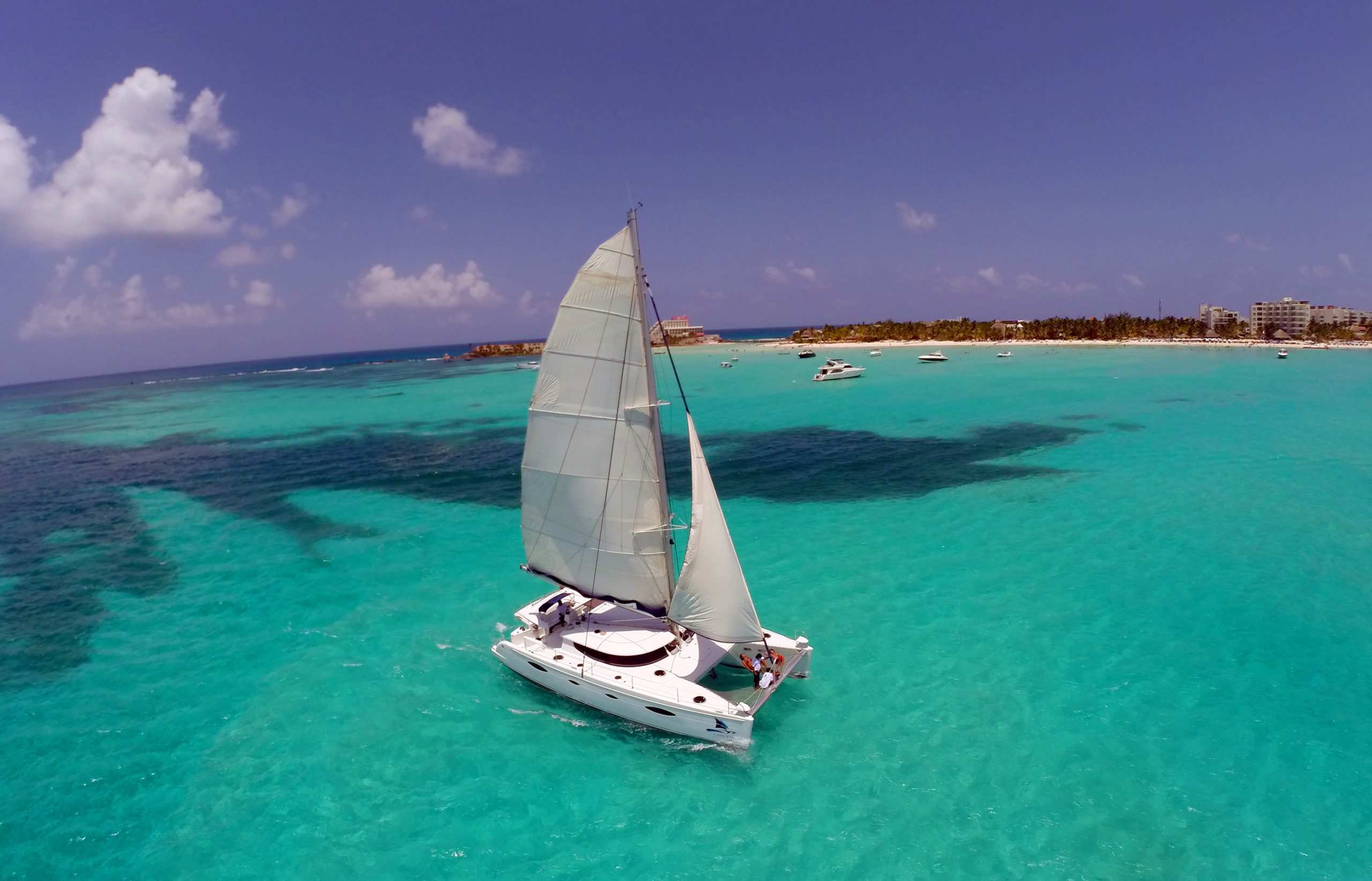 catamaran excursion in cancun